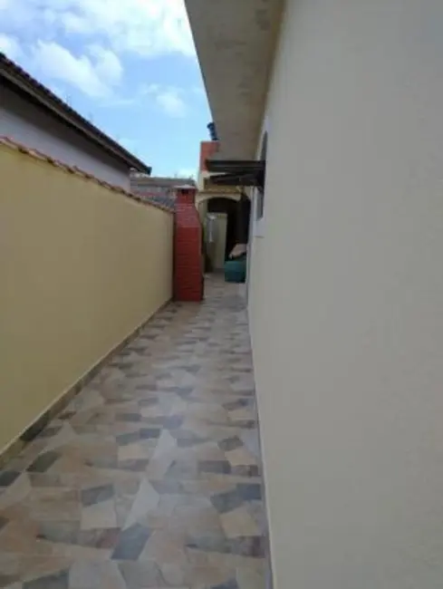 Foto 6 de Casa com 2 quartos à venda, 95m2 em Mongagua - SP