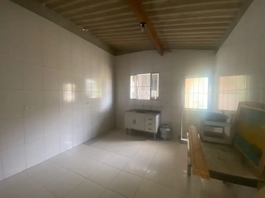 Foto 5 de Casa com 2 quartos à venda, 50m2 em Itanhaem - SP