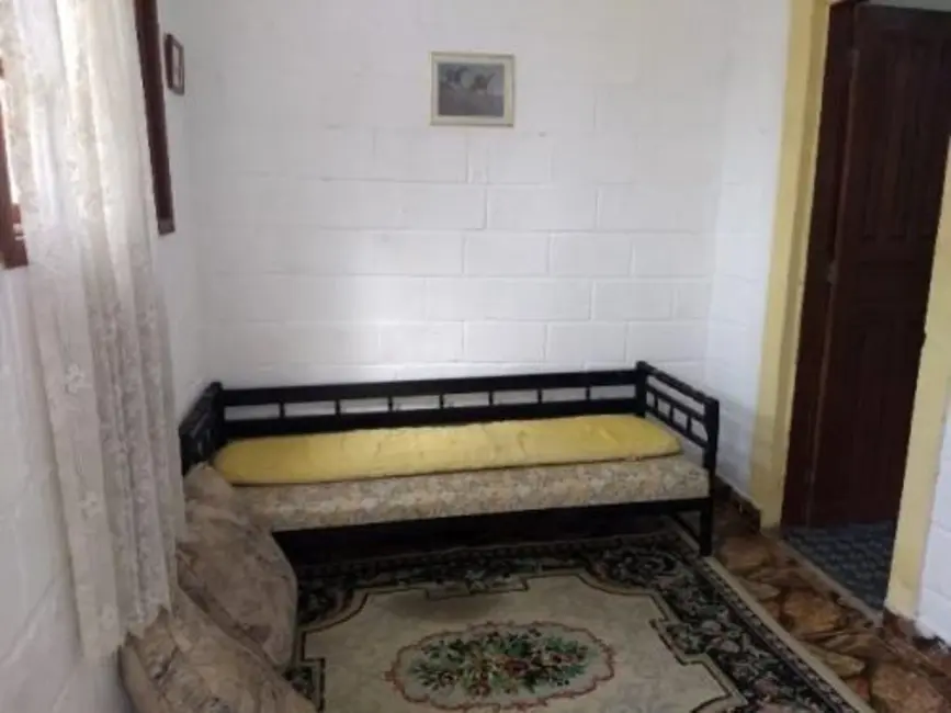 Foto 5 de Casa com 2 quartos à venda, 120m2 em Itanhaem - SP