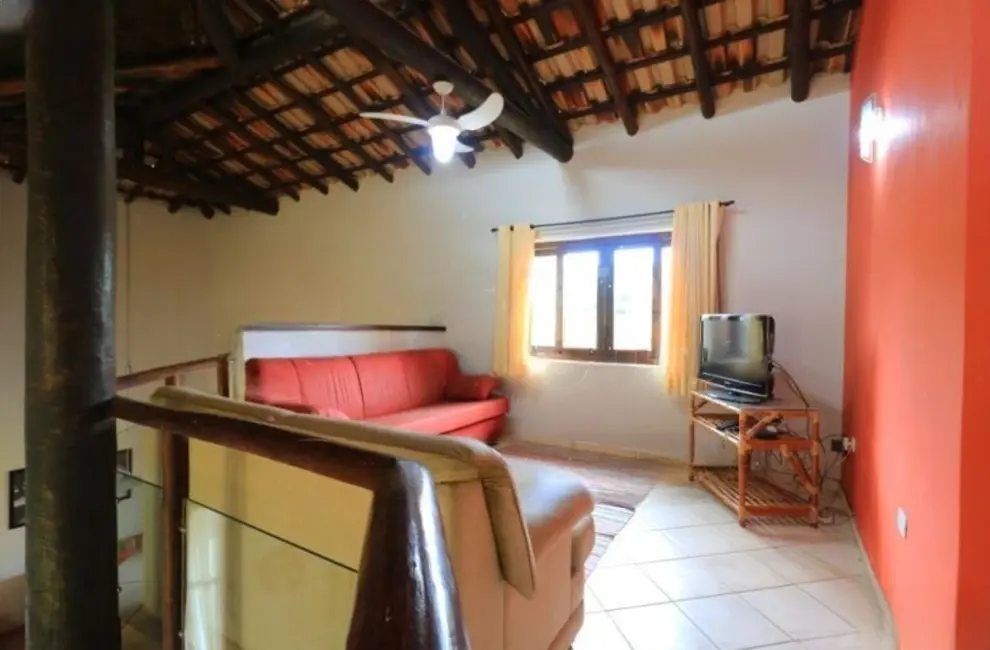 Casa com 4 quartos à venda, 280m2 em Peruibe - SP - imagem 8 Foto 8 de Casa com 4 quartos à venda, 280m2 em Peruibe - SP