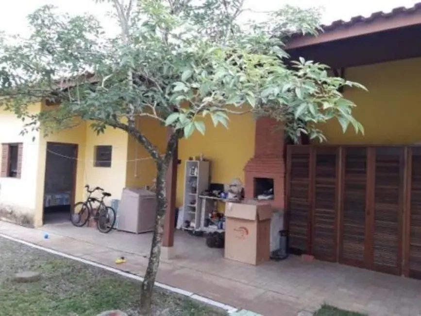 Foto 3 de Casa com 3 quartos à venda, 112m2 em Itanhaem - SP