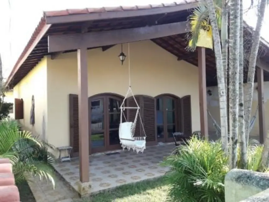 Foto 2 de Casa com 3 quartos à venda, 112m2 em Itanhaem - SP