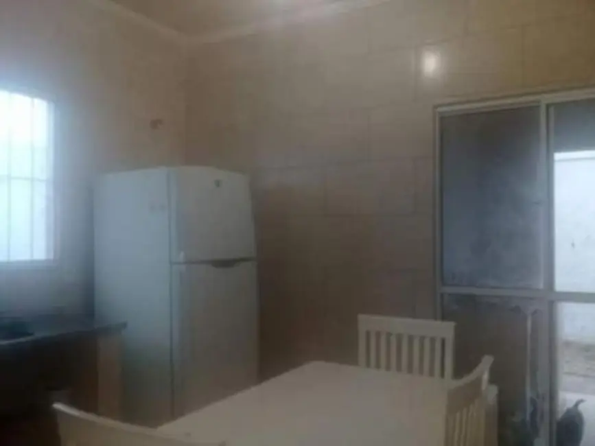 Foto 6 de Casa com 2 quartos à venda, 66m2 em Itanhaem - SP