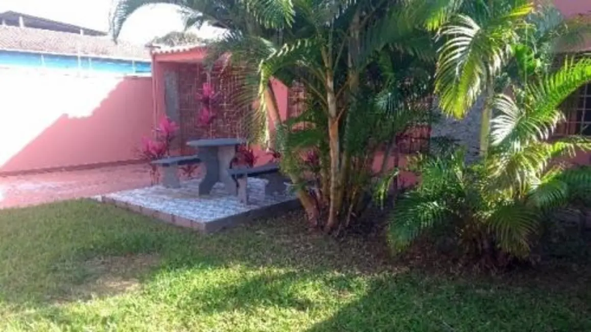 Foto 8 de Casa com 2 quartos à venda, 100m2 em Itanhaem - SP