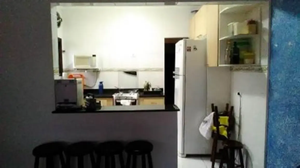 Foto 8 de Casa com 2 quartos à venda, 62m2 em Itanhaem - SP