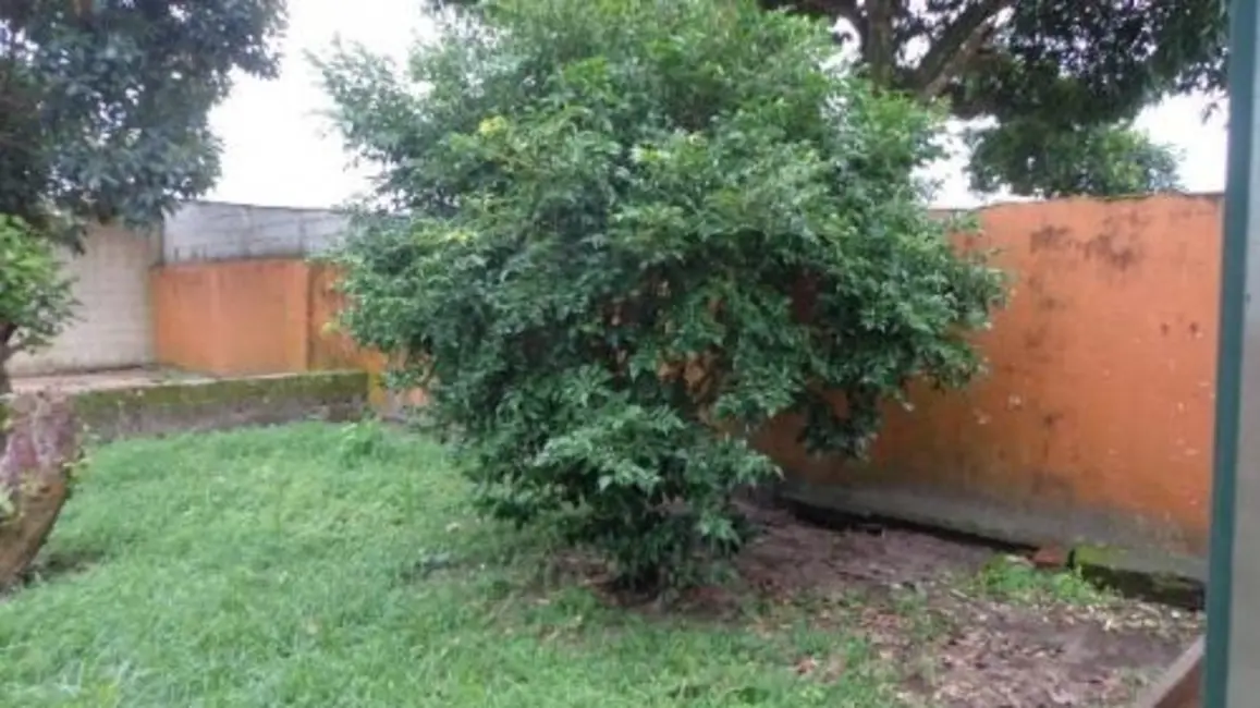 Foto 3 de Casa com 3 quartos à venda, 164m2 em Itanhaem - SP