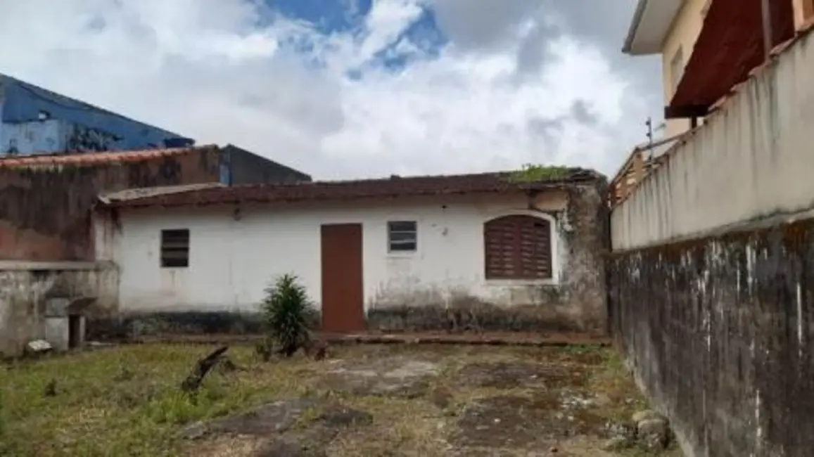 Foto 7 de Casa com 2 quartos à venda, 120m2 em Itanhaem - SP