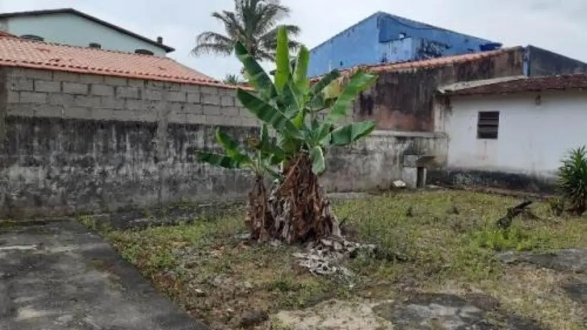 Foto 4 de Casa com 2 quartos à venda, 120m2 em Itanhaem - SP