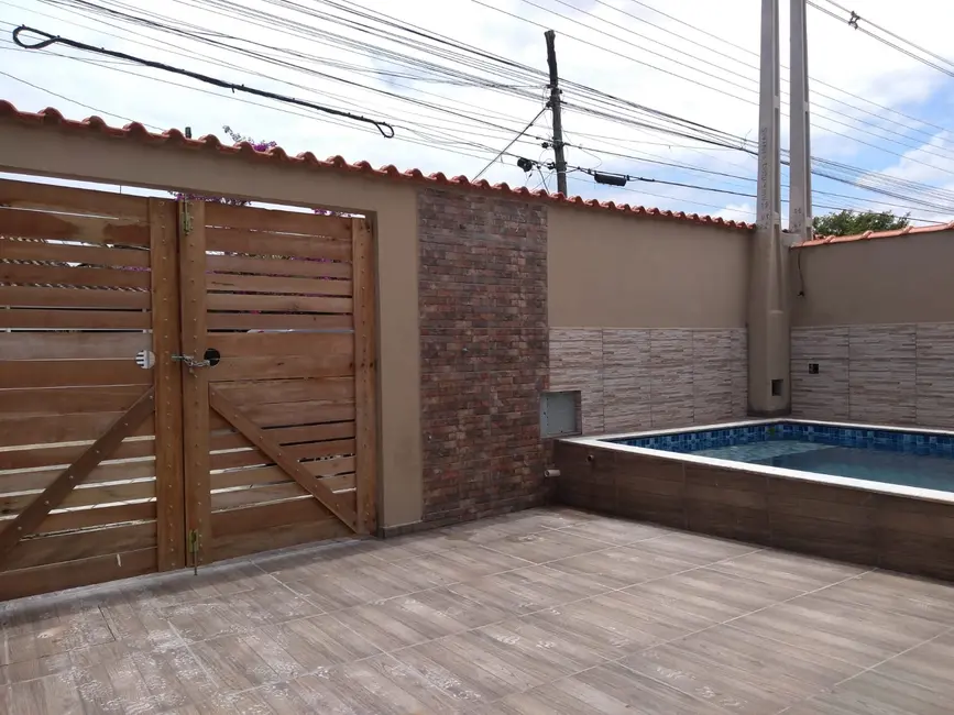 Foto 5 de Casa com 2 quartos à venda, 65m2 em Itanhaem - SP