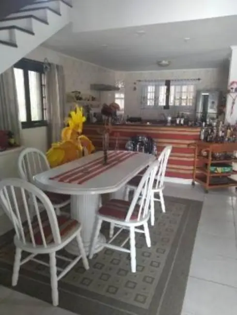 Foto 5 de Casa com 2 quartos à venda, 119m2 em Itanhaem - SP