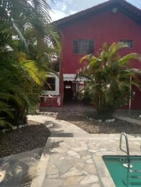 Foto 2 de Casa com 2 quartos à venda, 119m2 em Itanhaem - SP