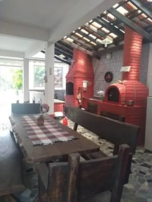 Foto 9 de Casa com 2 quartos à venda, 119m2 em Itanhaem - SP