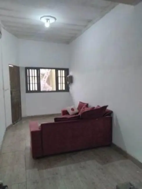 Casa com 2 quartos à venda, 130m2 em Agenor de Campos, Mongagua - SP - imagem 7 Foto 7 de Casa com 2 quartos à venda, 130m2 em Agenor de Campos, Mongagua - SP