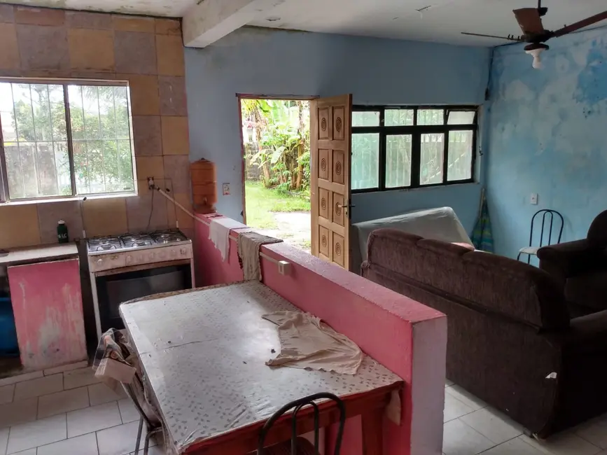 Foto 1 de Casa com 2 quartos à venda, 250m2 em Itanhaem - SP