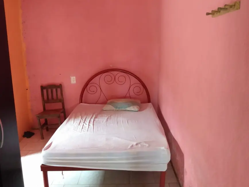 Foto 9 de Casa com 2 quartos à venda, 250m2 em Itanhaem - SP