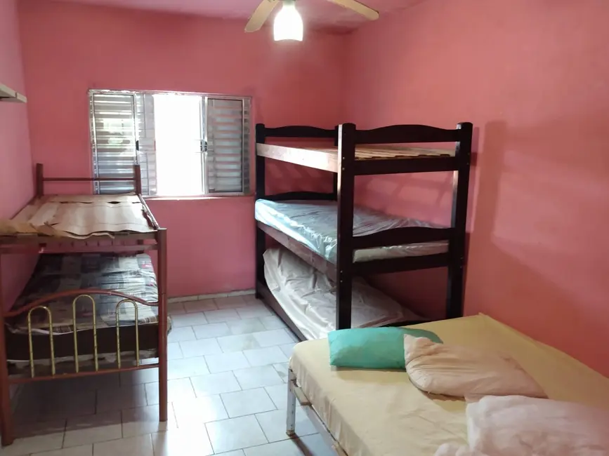 Foto 8 de Casa com 2 quartos à venda, 250m2 em Itanhaem - SP