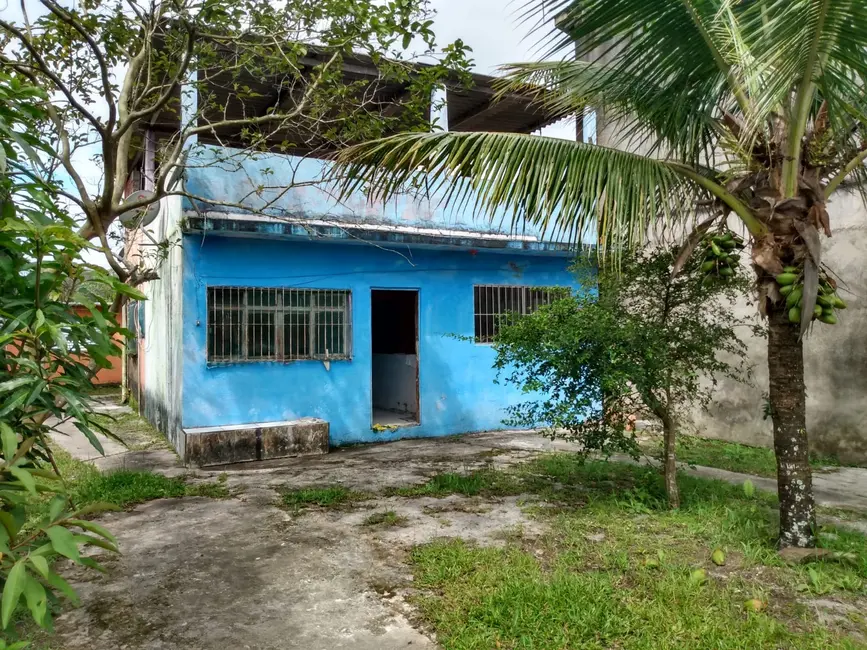 Foto 2 de Casa com 2 quartos à venda, 250m2 em Itanhaem - SP
