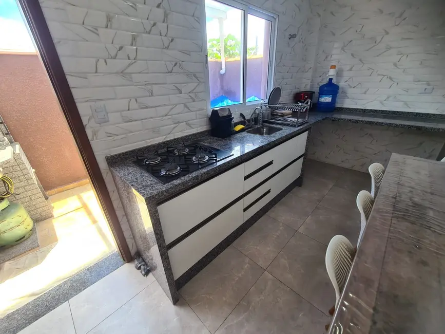 Foto 6 de Casa de Condomínio com 2 quartos à venda, 60m2 em Itanhaem - SP