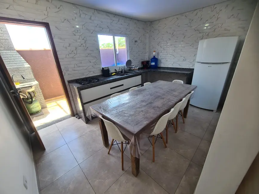 Foto 4 de Casa de Condomínio com 2 quartos à venda, 60m2 em Itanhaem - SP