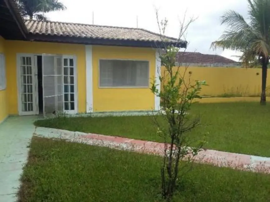 Foto 2 de Casa com 3 quartos à venda, 300m2 em Itanhaem - SP
