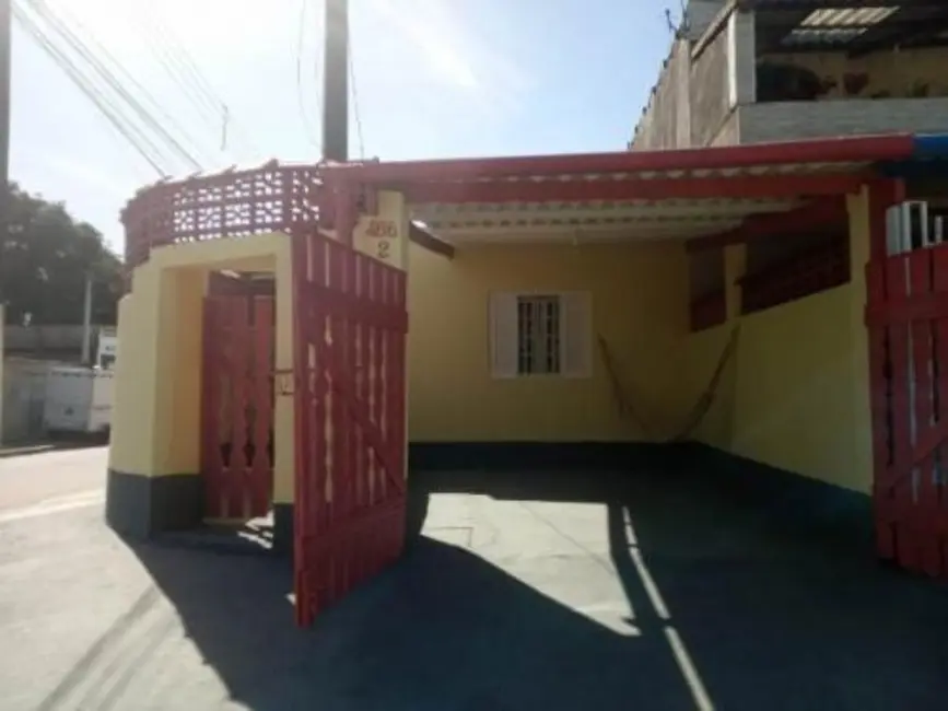 Foto 2 de Casa com 1 quarto à venda, 49m2 em Peruibe - SP