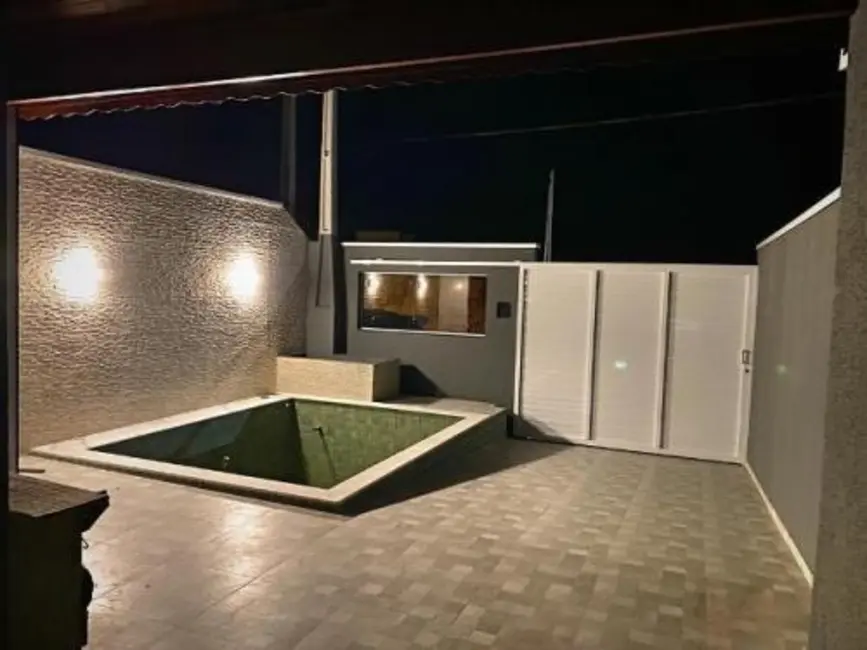 Casa com 2 quartos à venda, 88m2 em Peruibe - SP - imagem 5 Foto 5 de Casa com 2 quartos à venda, 88m2 em Peruibe - SP