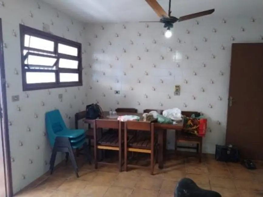 Casa com 5 quartos à venda, 145m2 em Peruibe - SP - imagem 4 Foto 4 de Casa com 5 quartos à venda, 145m2 em Peruibe - SP