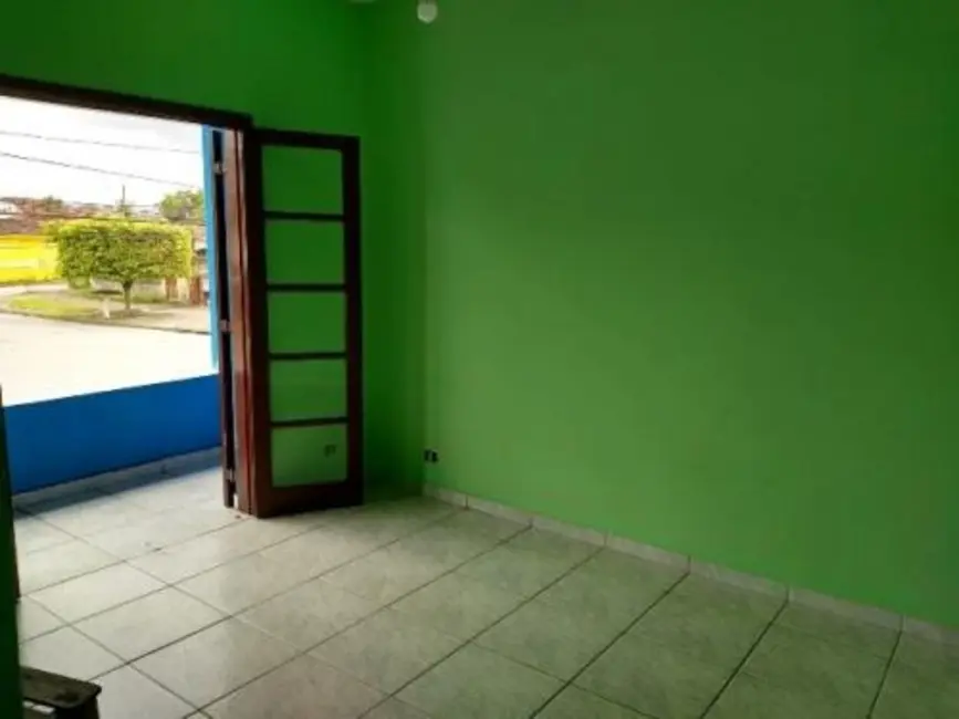 Casa com 5 quartos à venda, 145m2 em Peruibe - SP - imagem 8 Foto 8 de Casa com 5 quartos à venda, 145m2 em Peruibe - SP
