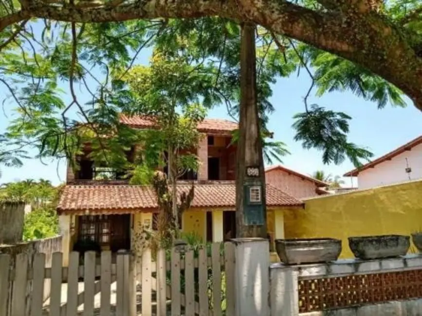 Casa com 3 quartos à venda, 216m2 em Peruibe - SP - imagem 3 Foto 3 de Casa com 3 quartos à venda, 216m2 em Peruibe - SP