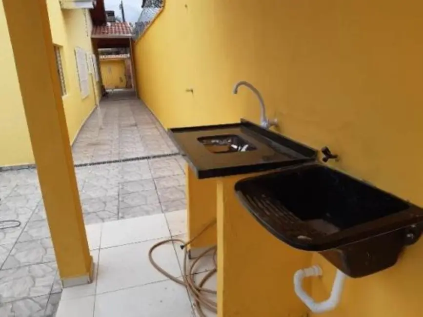 Foto 9 de Casa com 2 quartos à venda, 67m2 em Itanhaem - SP