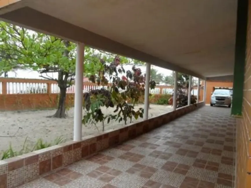 Foto 9 de Casa com 5 quartos à venda, 320m2 em Mongagua - SP