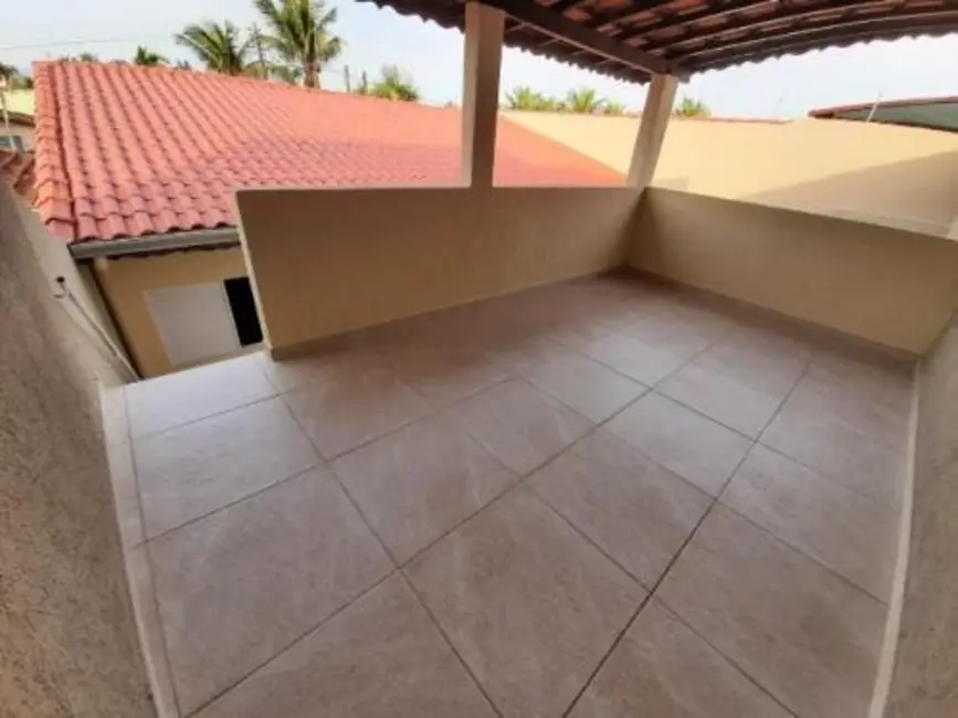 Casa com 3 quartos à venda, 150m2 em Itanhaem - SP - imagem 8 Foto 8 de Casa com 3 quartos à venda, 150m2 em Itanhaem - SP