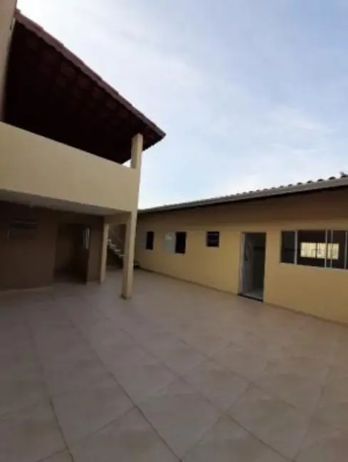 Casa com 3 quartos à venda, 150m2 em Itanhaem - SP - imagem 6 Foto 6 de Casa com 3 quartos à venda, 150m2 em Itanhaem - SP