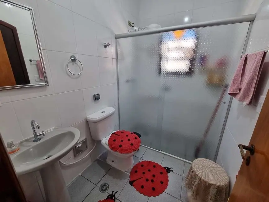 Casa com 3 quartos à venda, 170m2 em Peruibe - SP - imagem 6 Foto 6 de Casa com 3 quartos à venda, 170m2 em Peruibe - SP