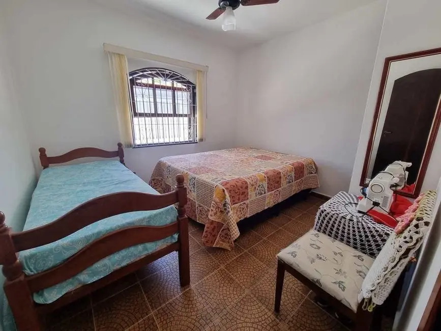 Casa com 3 quartos à venda, 170m2 em Peruibe - SP - imagem 9 Foto 9 de Casa com 3 quartos à venda, 170m2 em Peruibe - SP