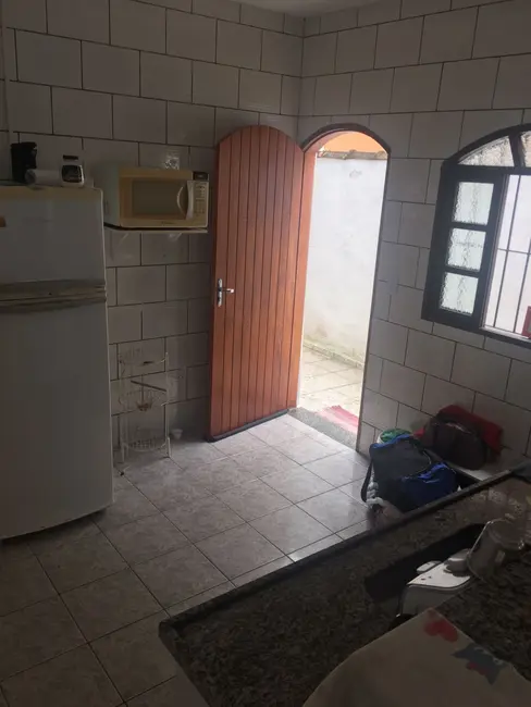 Foto 6 de Casa com 2 quartos à venda, 65m2 em Itanhaem - SP