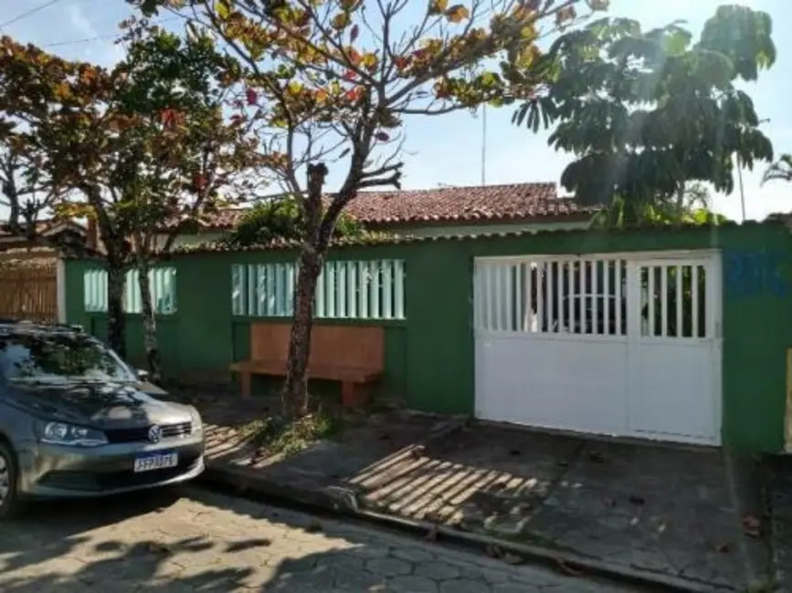 Casa com 3 quartos à venda, 165m2 em Itanhaem - SP - imagem 1 Foto 1 de Casa com 3 quartos à venda, 165m2 em Itanhaem - SP