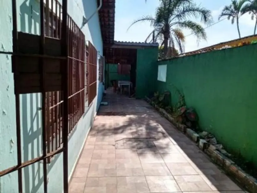 Casa com 3 quartos à venda, 165m2 em Itanhaem - SP - imagem 7 Foto 7 de Casa com 3 quartos à venda, 165m2 em Itanhaem - SP