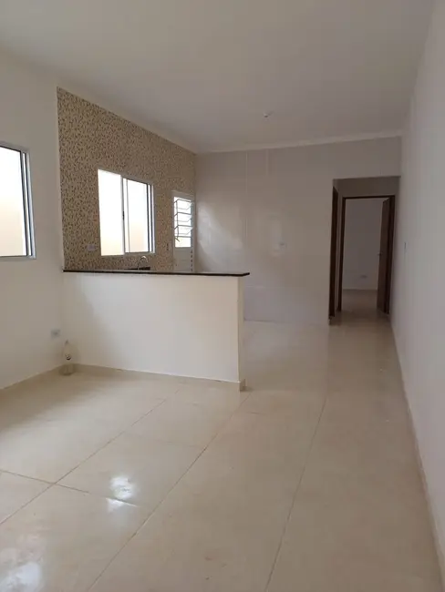 Foto 9 de Casa com 2 quartos à venda, 67m2 em Itanhaem - SP