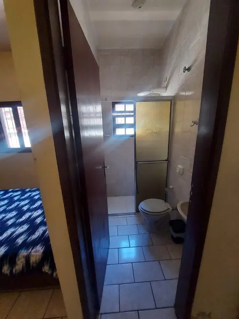 Foto 9 de Casa com 2 quartos à venda, 75m2 em Itanhaem - SP