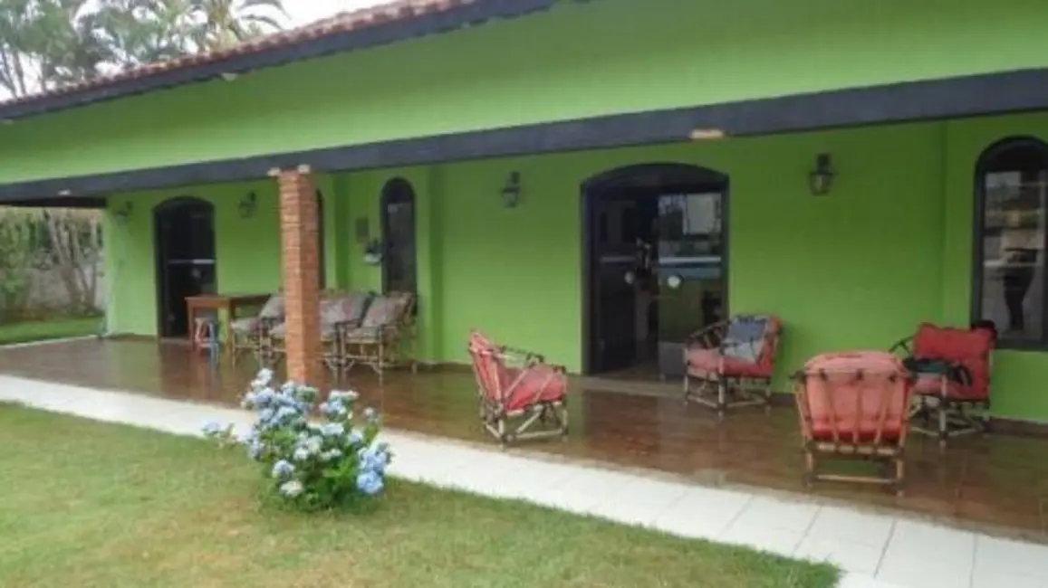 Foto 1 de Sala Comercial com 7 quartos à venda, 530m2 em Itanhaem - SP