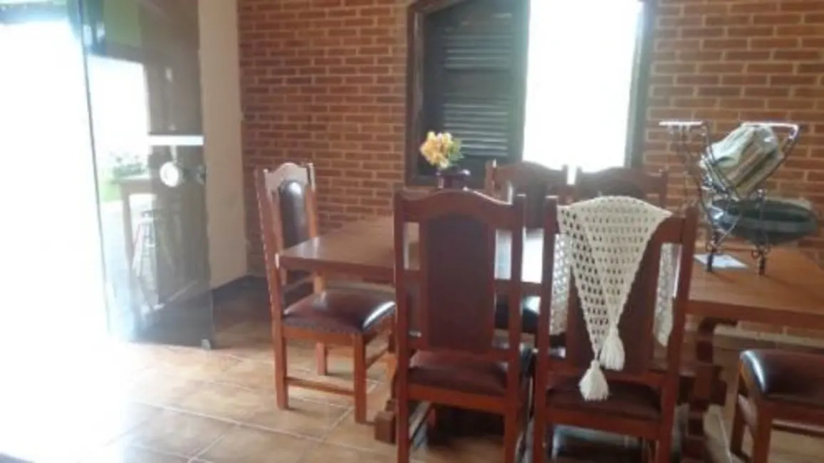 Sala Comercial com 7 quartos à venda, 530m2 em Itanhaem - SP - imagem 7 Foto 7 de Sala Comercial com 7 quartos à venda, 530m2 em Itanhaem - SP