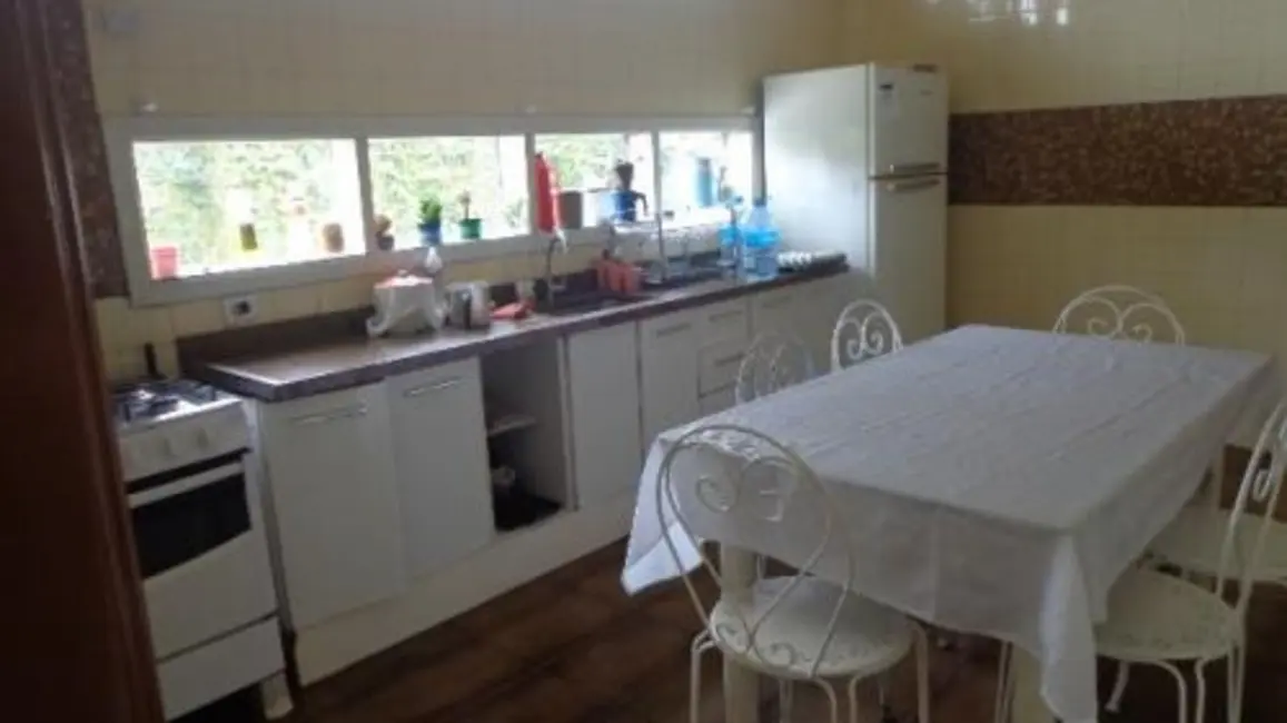 Sala Comercial com 7 quartos à venda, 530m2 em Itanhaem - SP - imagem 5 Foto 5 de Sala Comercial com 7 quartos à venda, 530m2 em Itanhaem - SP