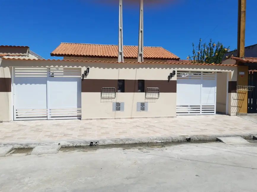 Foto 3 de Casa com 2 quartos à venda, 70m2 em Itanhaem - SP