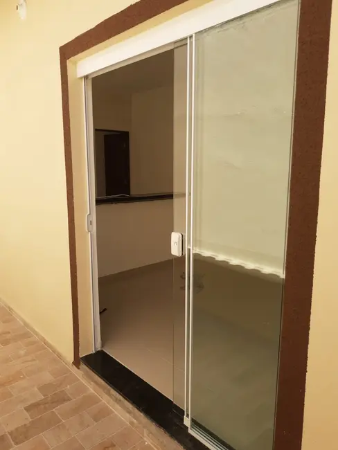 Foto 5 de Casa com 2 quartos à venda, 70m2 em Itanhaem - SP