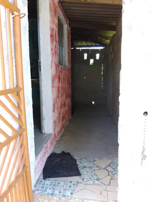 Foto 3 de Casa com 1 quarto à venda, 50m2 em Itanhaem - SP