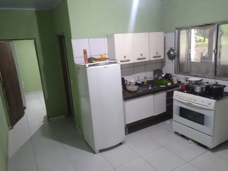 Chácara com 2 quartos à venda, 2000m2 em Itanhaem - SP - imagem 4 Foto 4 de Chácara com 2 quartos à venda, 2000m2 em Itanhaem - SP