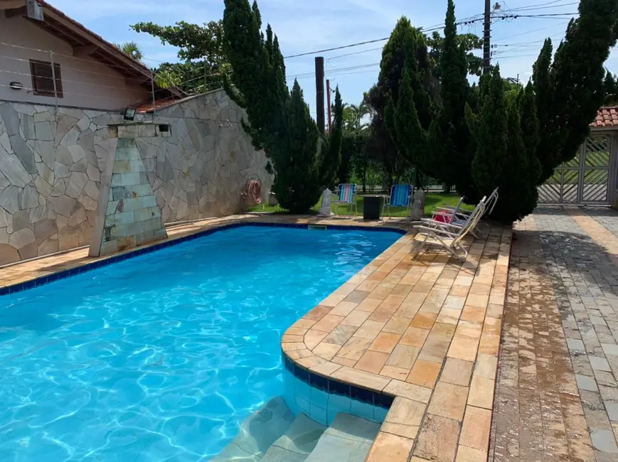 Foto 5 de Casa com 3 quartos à venda, 150m2 em Itanhaem - SP