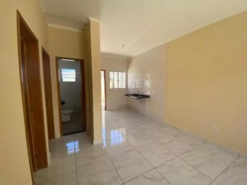 Foto 9 de Casa com 2 quartos à venda, 50m2 em Itanhaem - SP