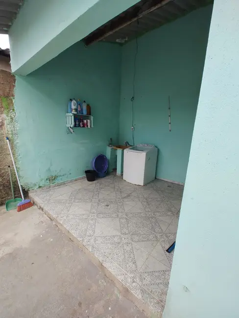 Foto 5 de Casa com 4 quartos à venda, 130m2 em Itanhaem - SP